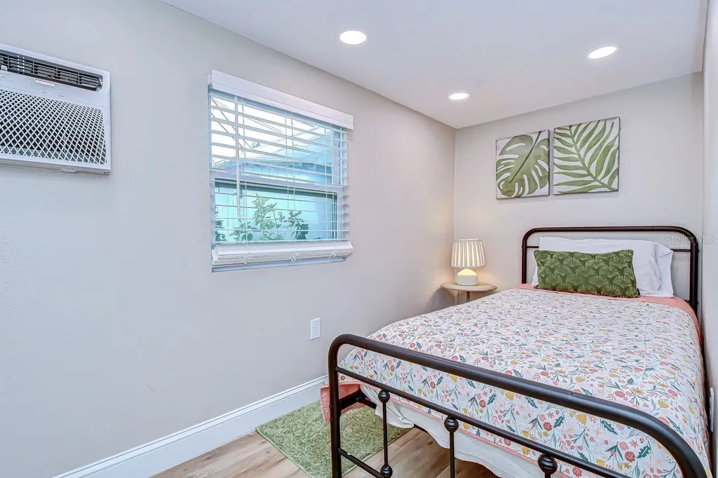 4444 17th Street W Bradenton FL 34207