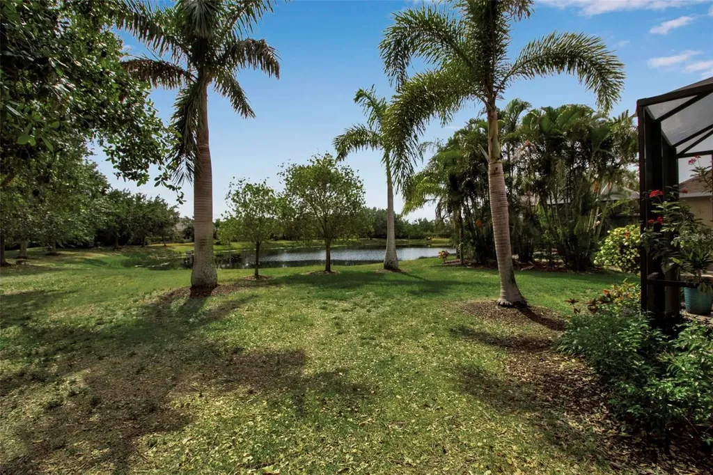 5036 Brickell Park Cove Bradenton FL 34211