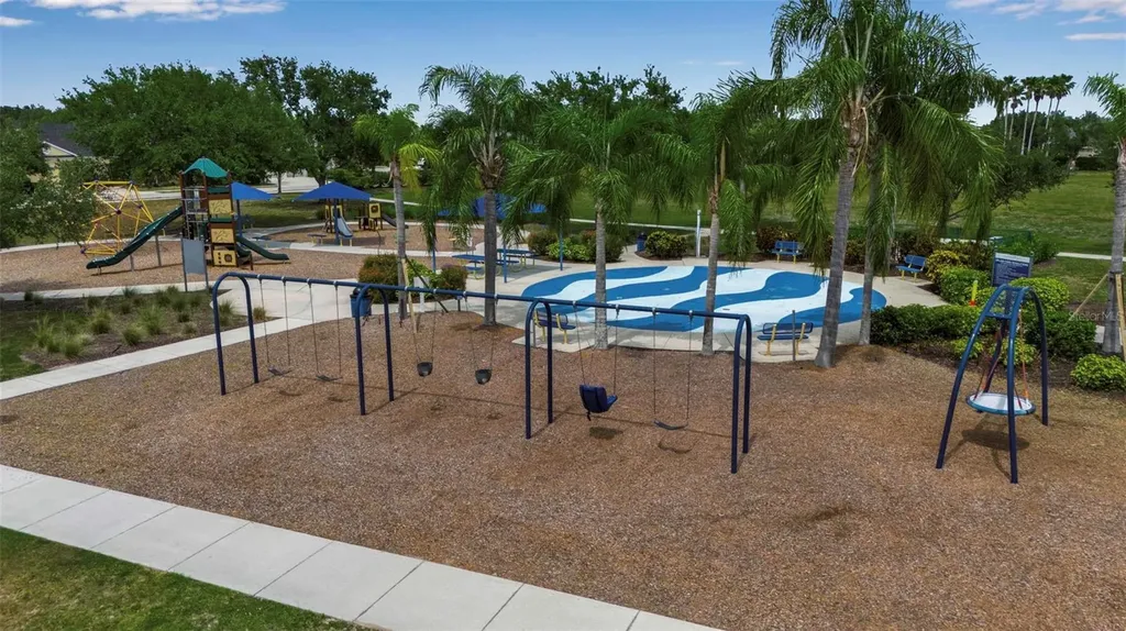 5036 Brickell Park Cove Bradenton FL 34211