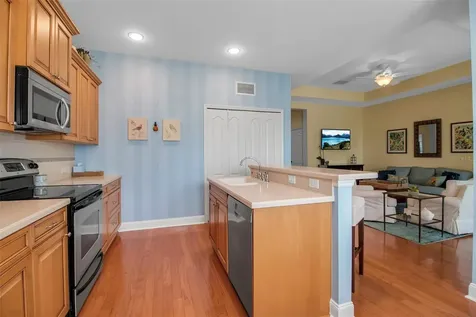 5036 Brickell Park Cove Bradenton FL 34211