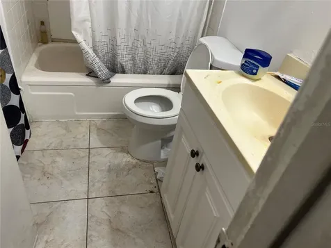 5391 Botany Court Orlando FL 32811