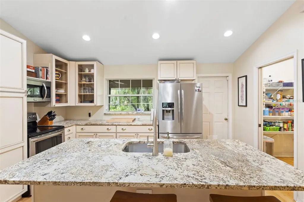1136 W Glen Falls Road Deland FL 32720