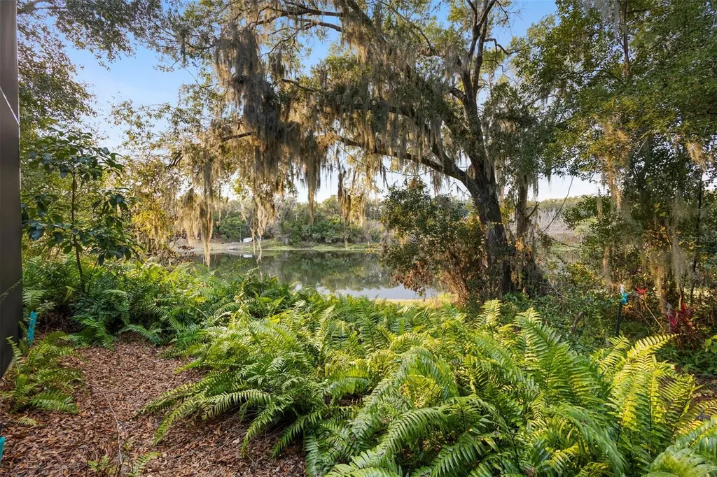 1136 W Glen Falls Road Deland FL 32720