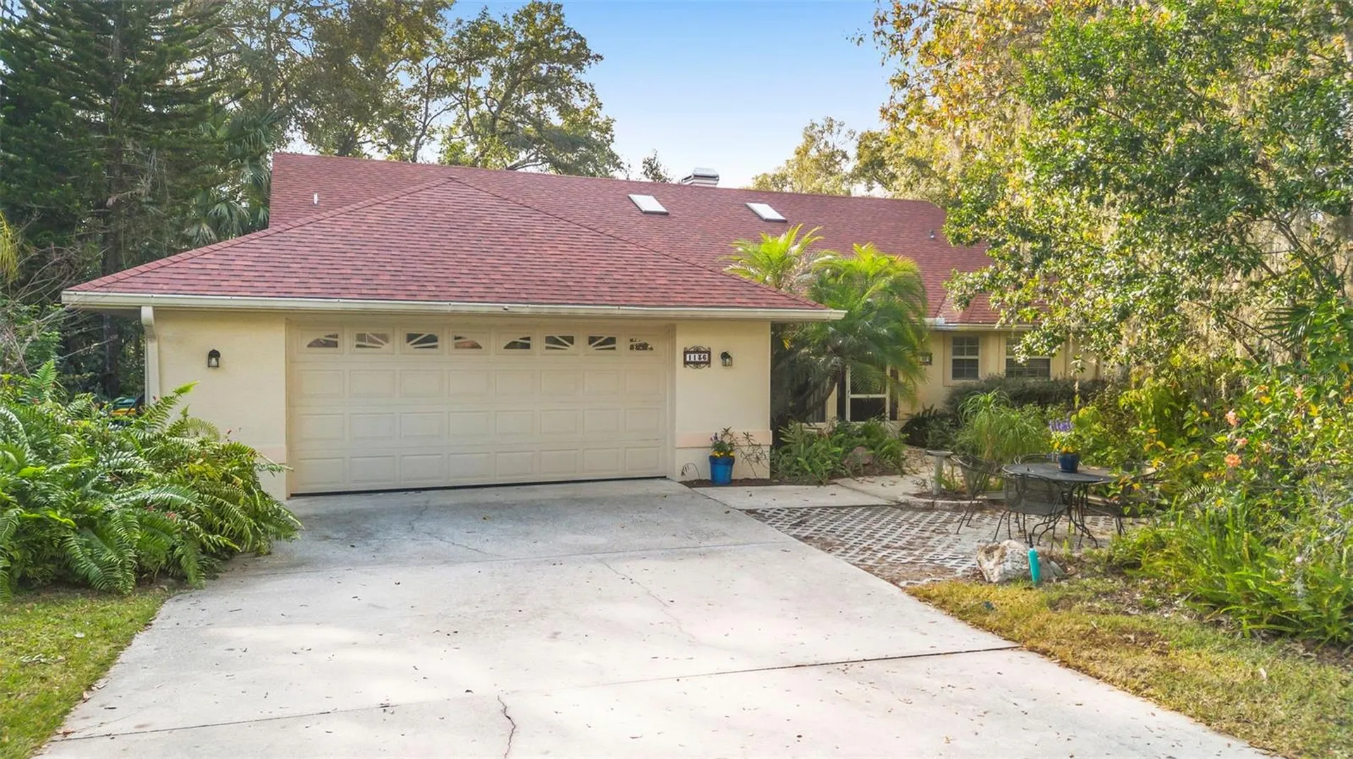 1136 W Glen Falls Road Deland FL 32720
