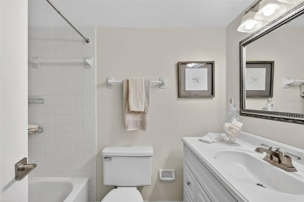 5080 Locust Street NE St Petersburg FL 33703