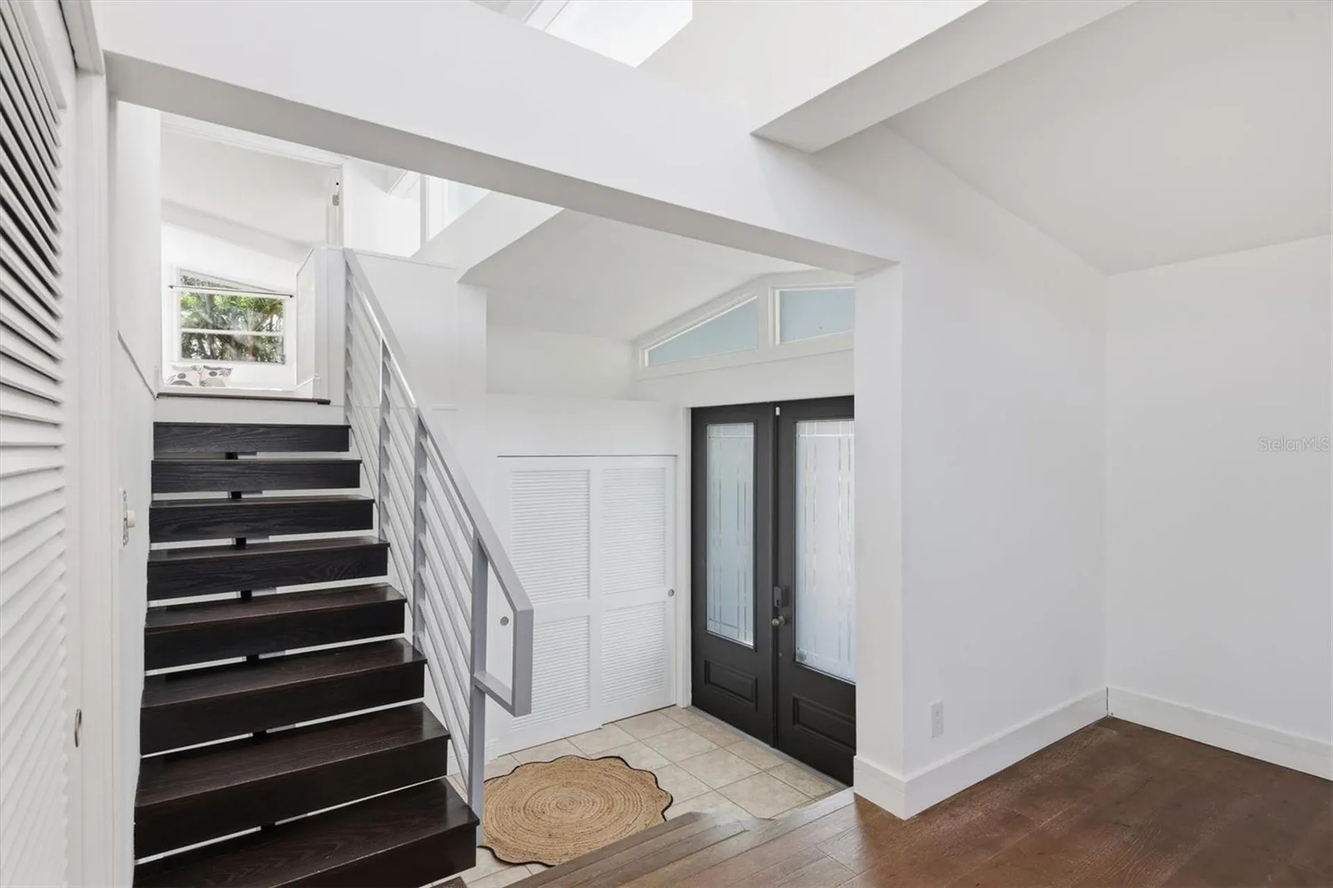 425 Partridge Circle Sarasota FL 34236