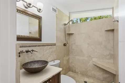 425 Partridge Circle Sarasota FL 34236