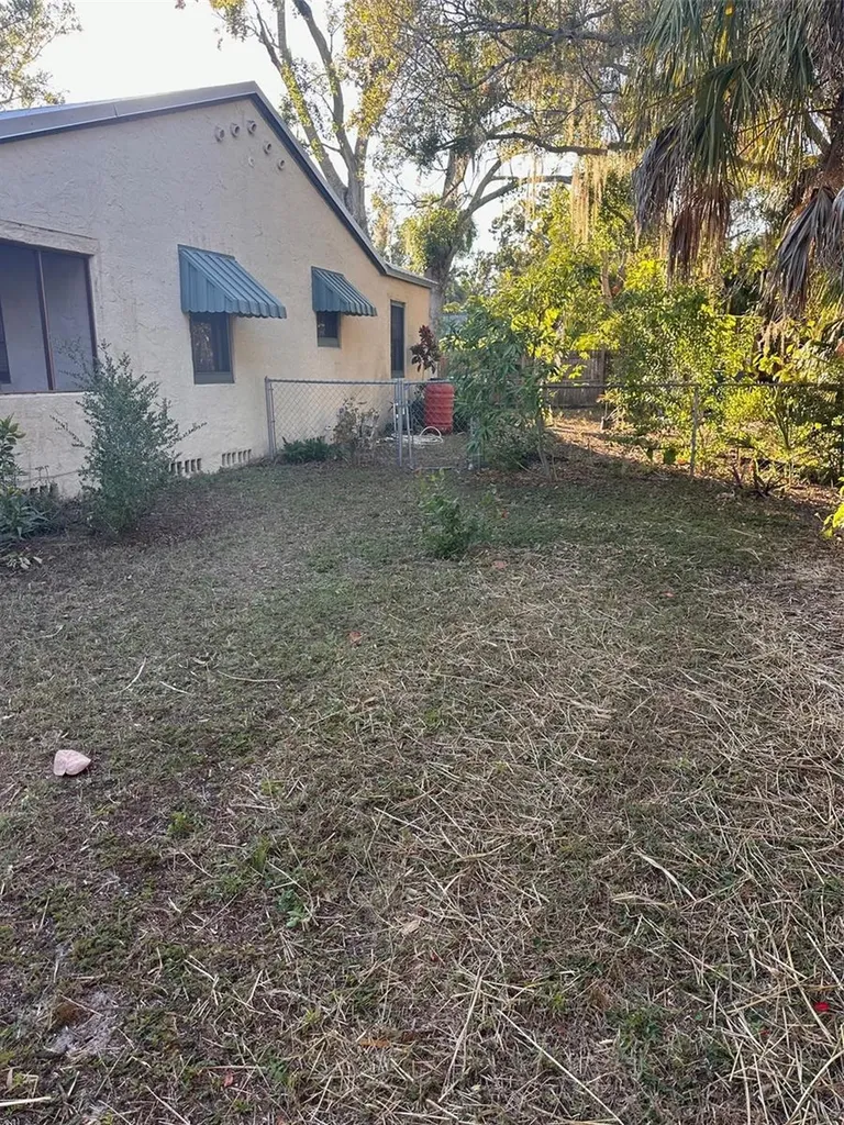 4101 4th Street S St Petersburg FL 33705