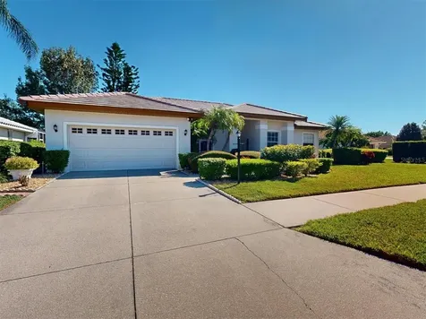 4469 Golden Lake Drive Sarasota FL 34233