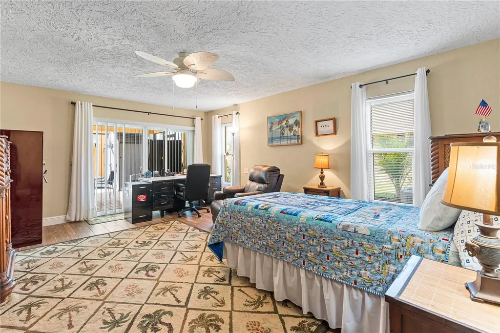 1905 Country Club Court Plant City FL 33566