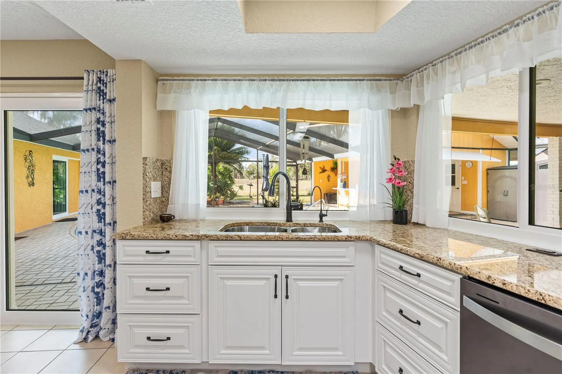 1905 Country Club Court Plant City FL 33566