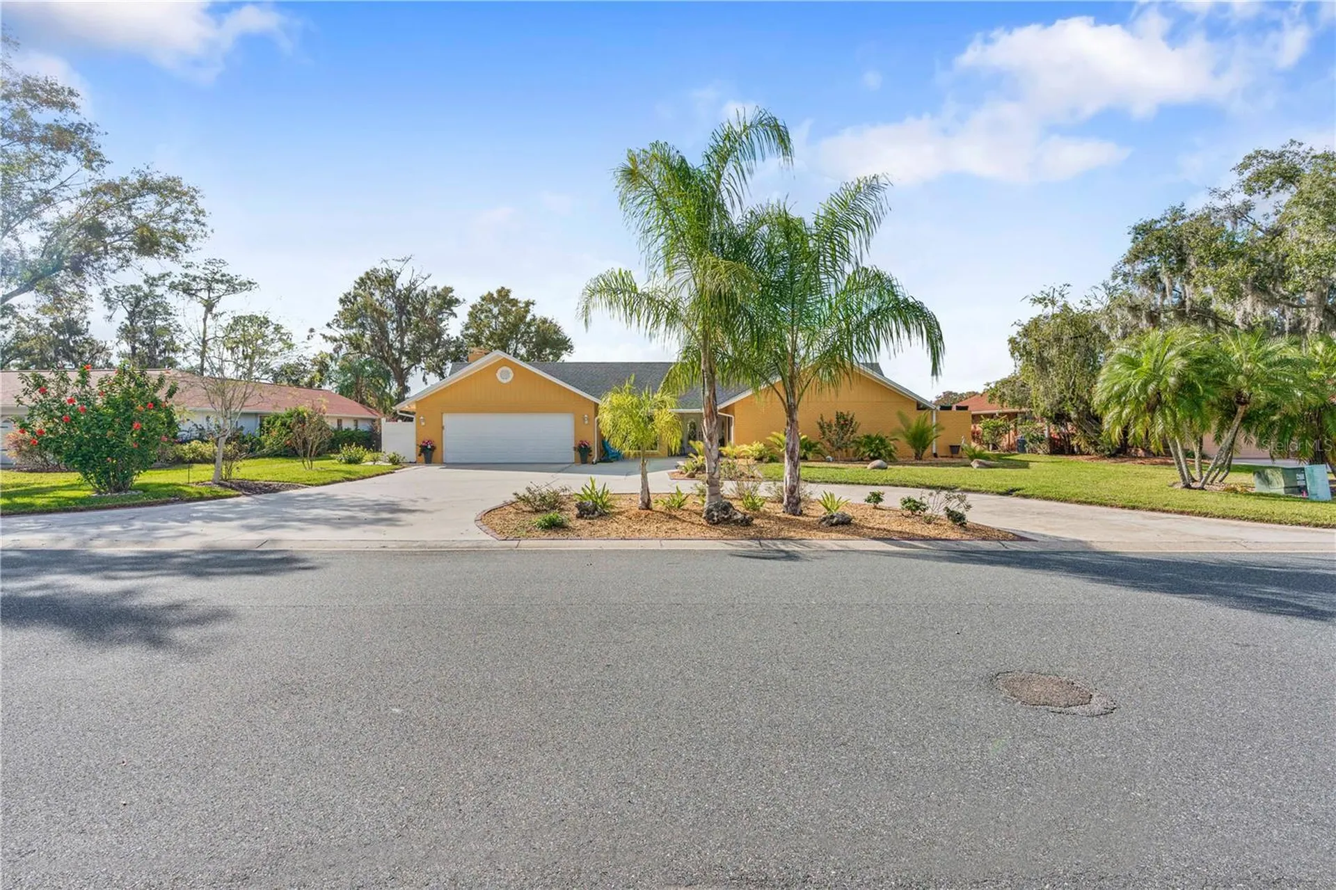 1905 Country Club Court Plant City FL 33566