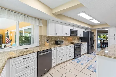 1905 Country Club Court Plant City FL 33566