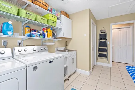 1905 Country Club Court Plant City FL 33566