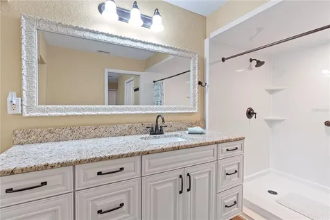 1905 Country Club Court Plant City FL 33566
