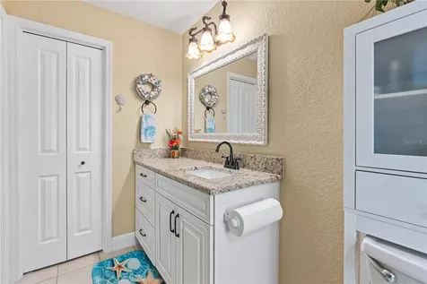 1905 Country Club Court Plant City FL 33566