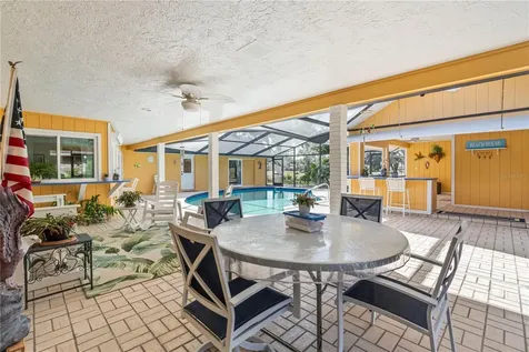 1905 Country Club Court Plant City FL 33566