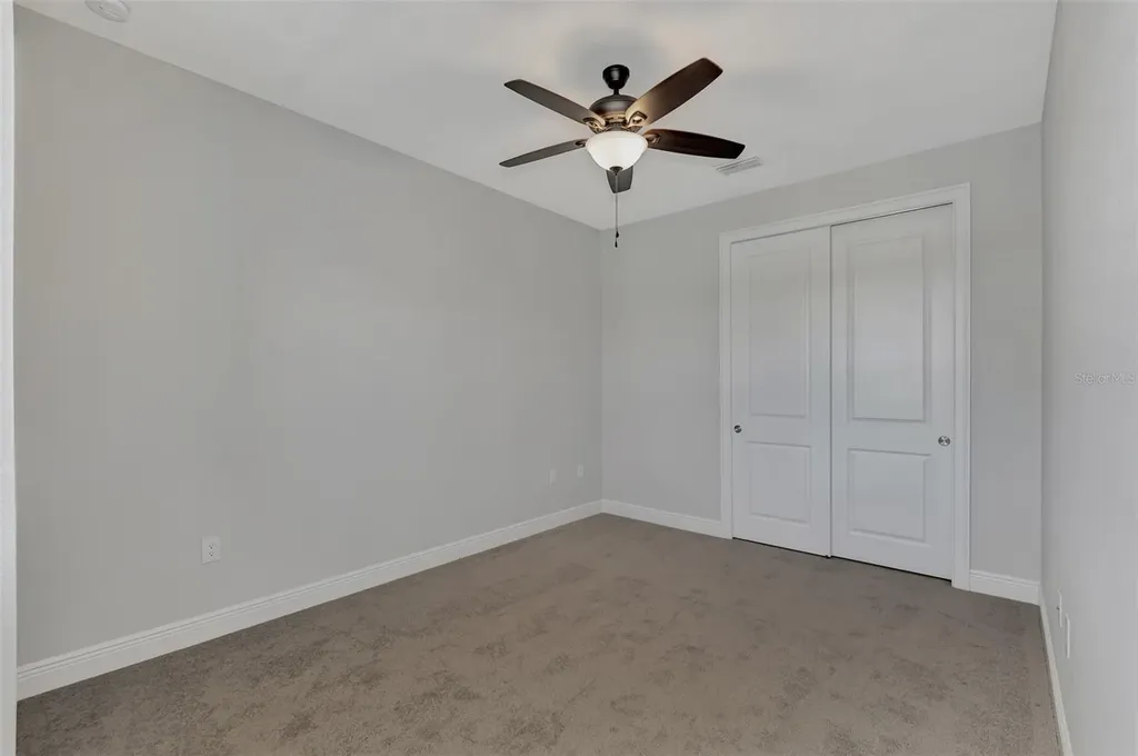906 E Venice Avenue Venice FL 34285