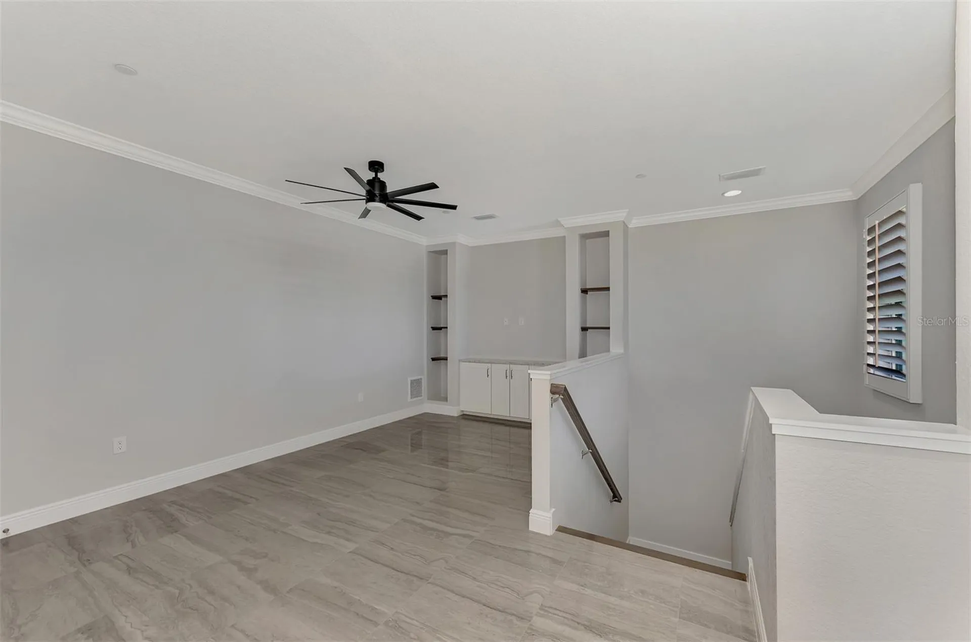 906 E Venice Avenue Venice FL 34285