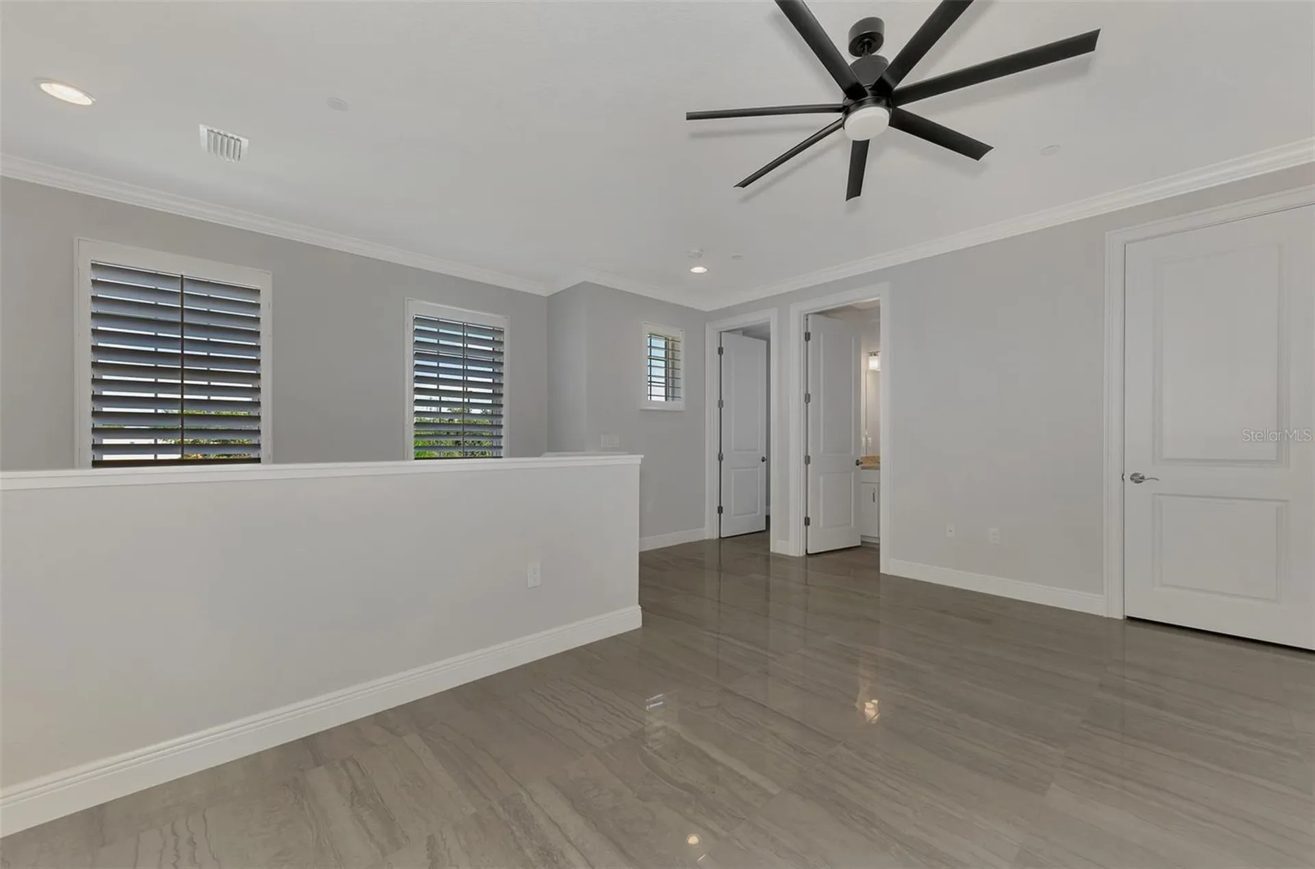906 E Venice Avenue Venice FL 34285
