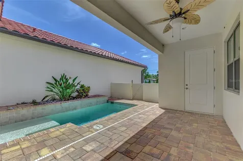 906 E Venice Avenue Venice FL 34285