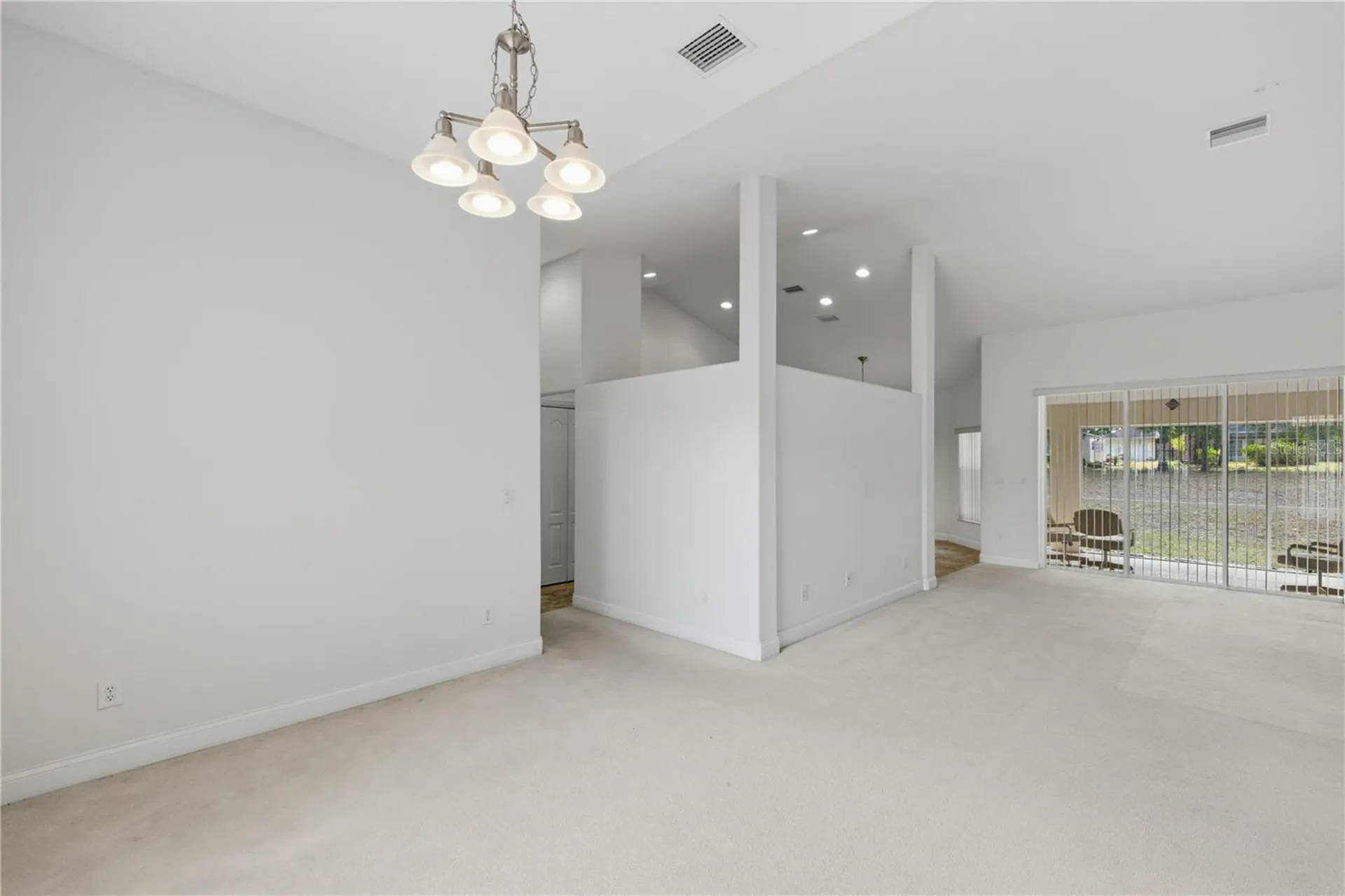 2820 E Newhaven Street Inverness FL 34453