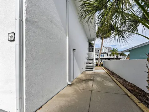 902 Gibbs Road Venice FL 34285