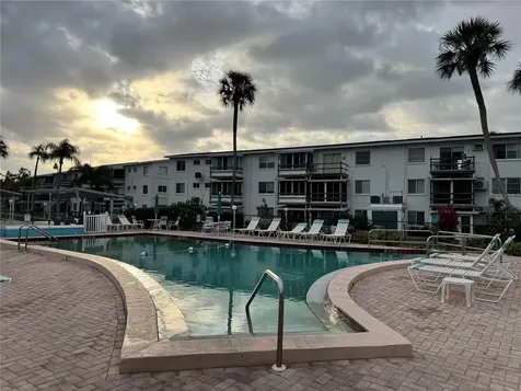 1826 Sunny Drive Bradenton FL 34207