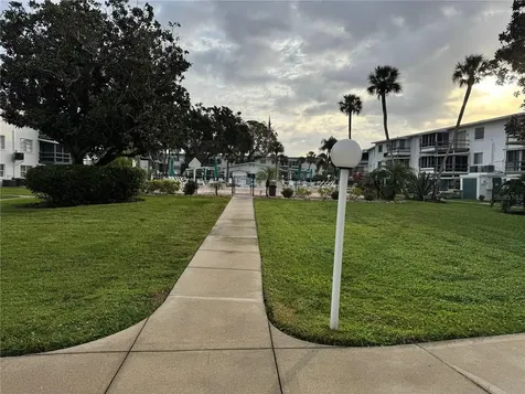 1826 Sunny Drive Bradenton FL 34207