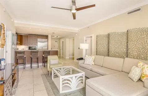 915 Seaside Drive Sarasota FL 34242