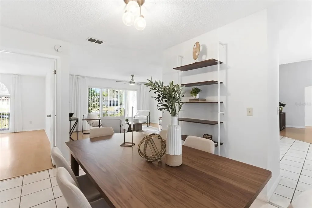 935 Amy Ridge Court Kissimmee FL 34747