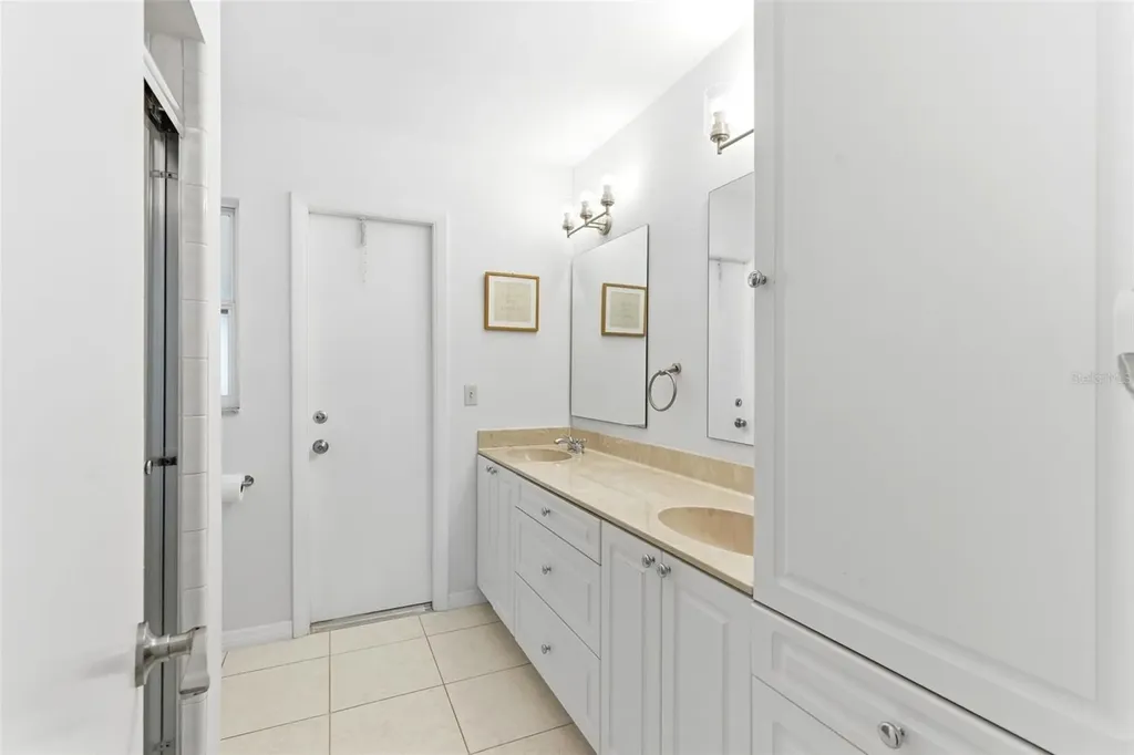 935 Amy Ridge Court Kissimmee FL 34747