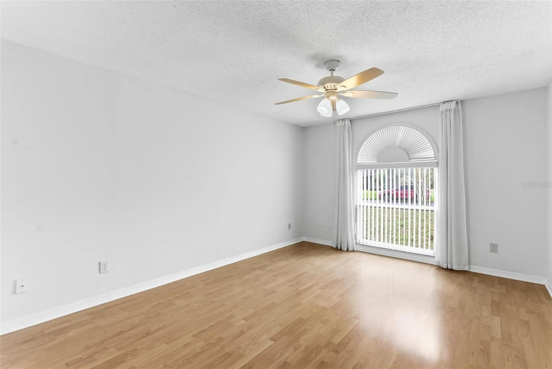 935 Amy Ridge Court Kissimmee FL 34747