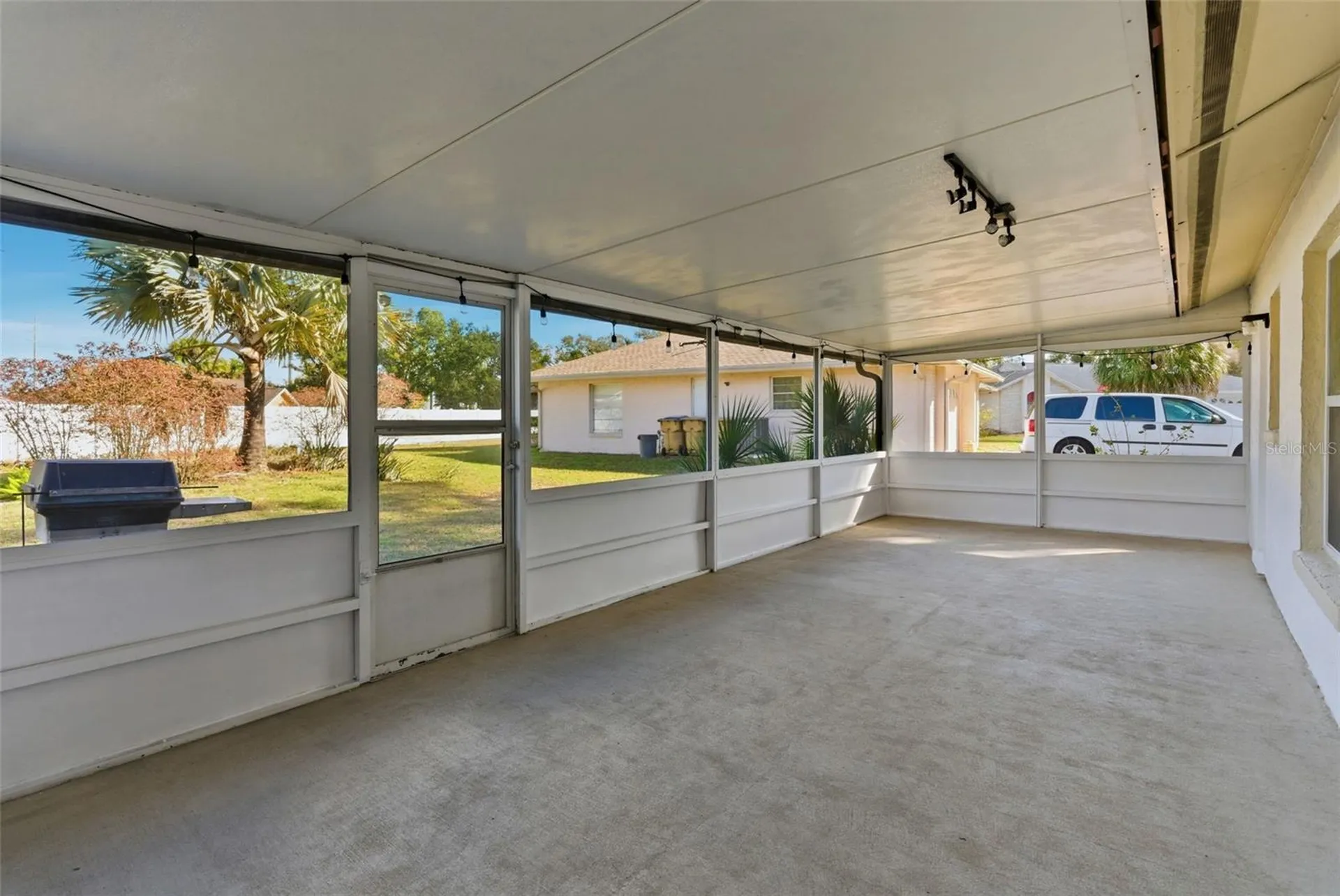 935 Amy Ridge Court Kissimmee FL 34747