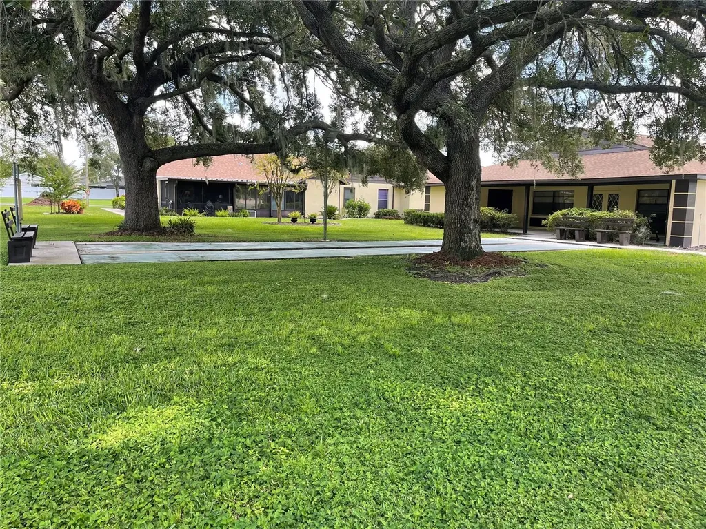 39 Kimberly Court Winter Haven FL 33880