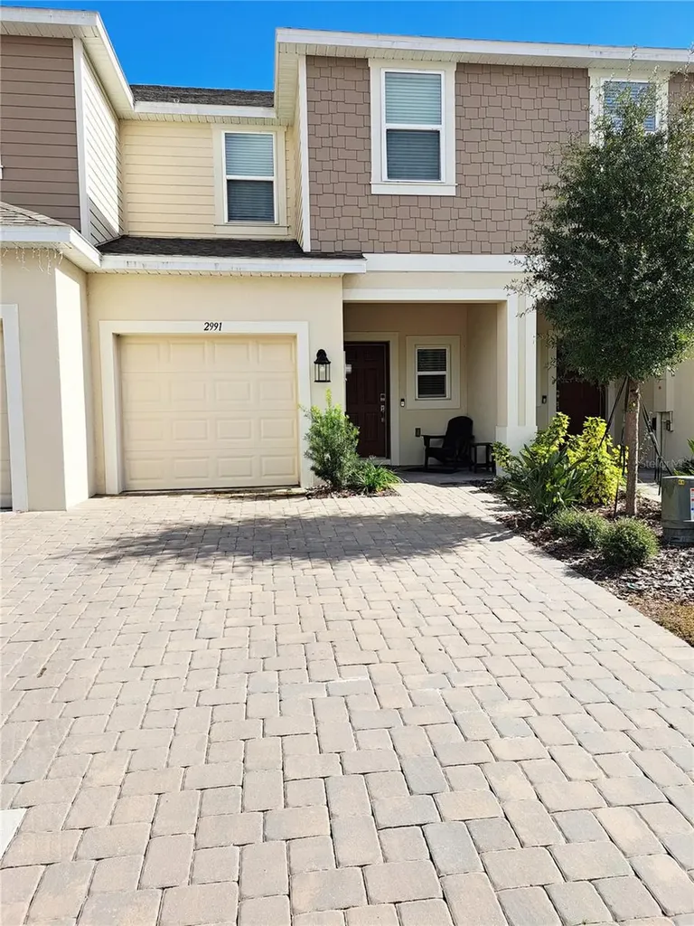 2991 Canary Avenue Davenport FL 33837