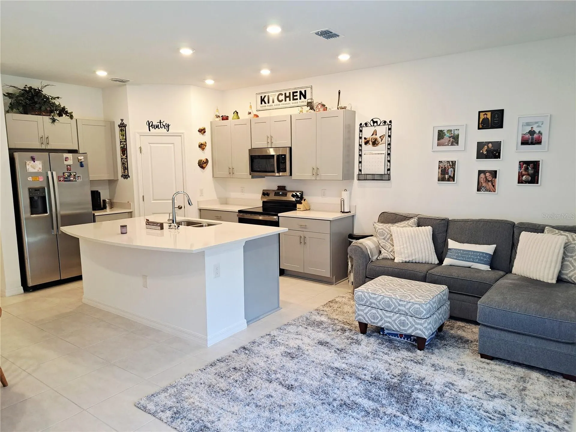 2991 Canary Avenue Davenport FL 33837