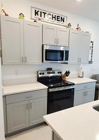 2991 Canary Avenue Davenport FL 33837