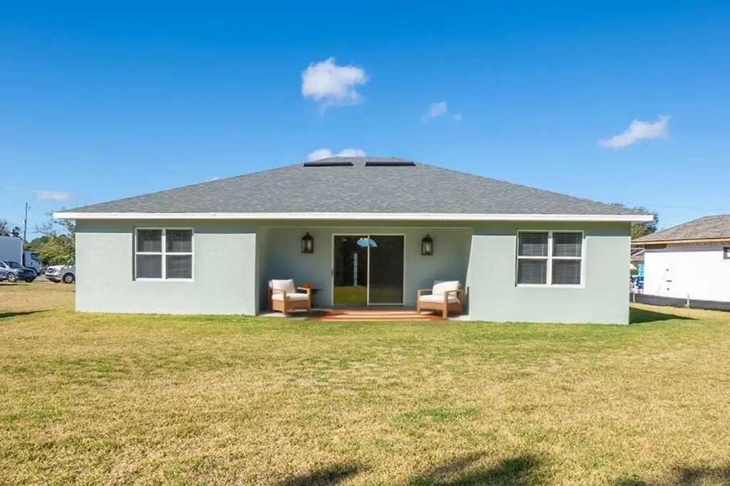 91 Flemingwood Lane Palm Coast FL 32137