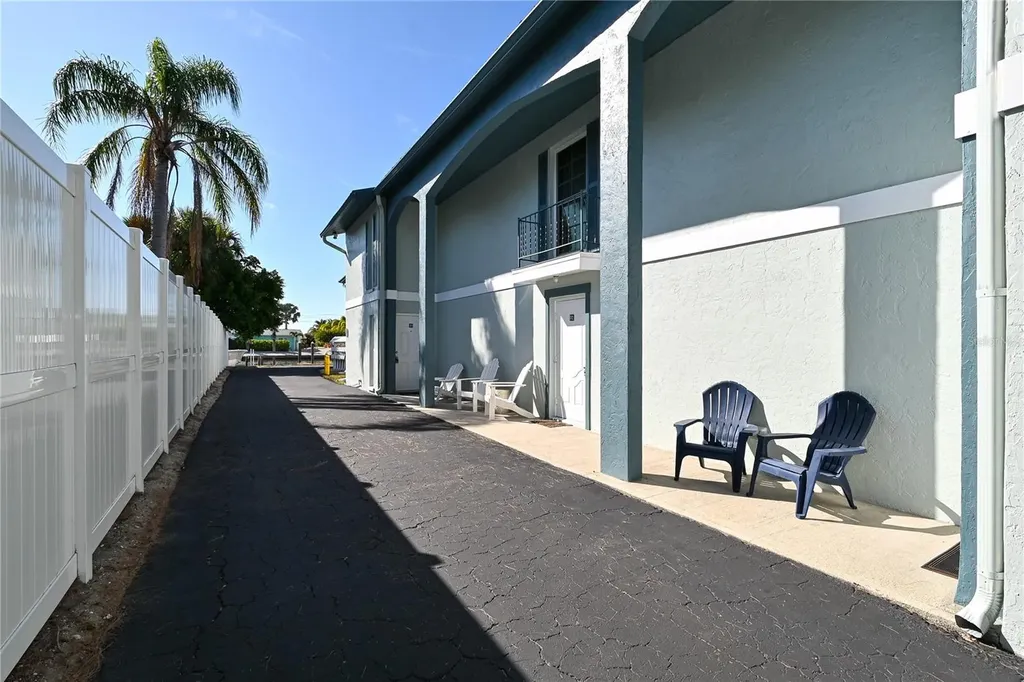 10125 W Manatee Avenue W Bradenton FL 34209