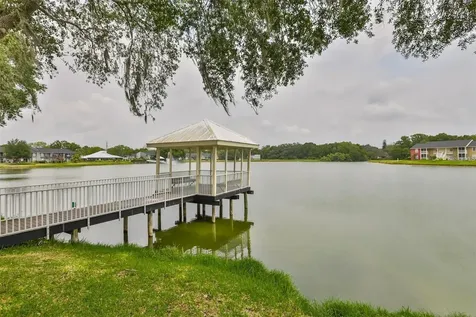 215 Lake Brook Circle Brandon FL 33511