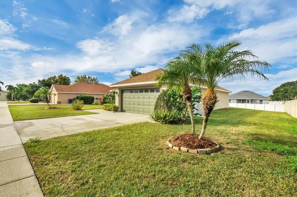 107 Mandolin Drive Winter Haven FL 33884