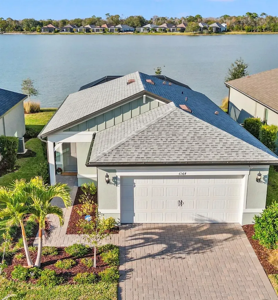 6564 Silverstar Drive Sarasota FL 34240