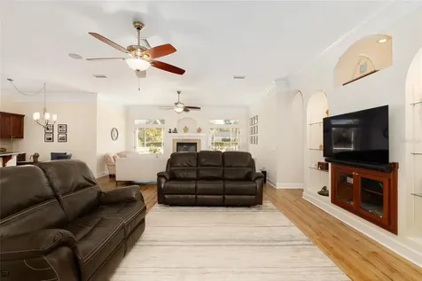 1821 SW 110th Street Gainesville FL 32607