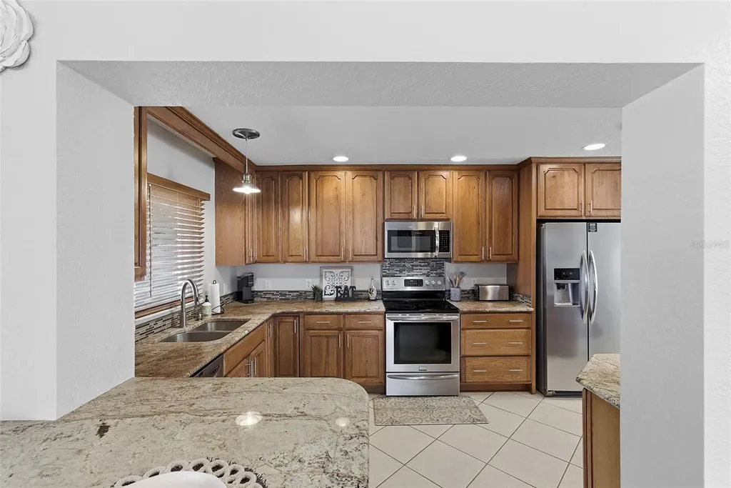 2404 Waycross Avenue Eustis FL 32726