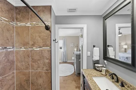 2404 Waycross Avenue Eustis FL 32726