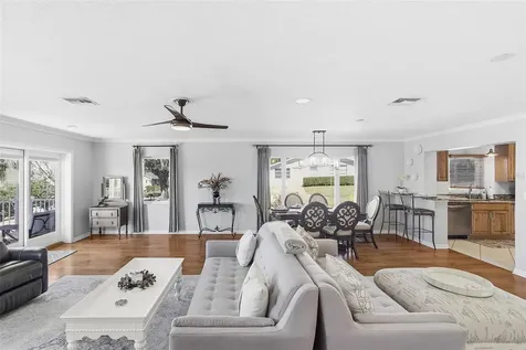 2404 Waycross Avenue Eustis FL 32726