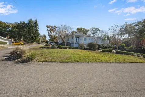 2404 Waycross Avenue Eustis FL 32726