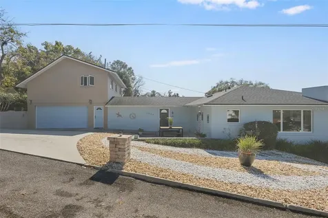 2404 Waycross Avenue Eustis FL 32726