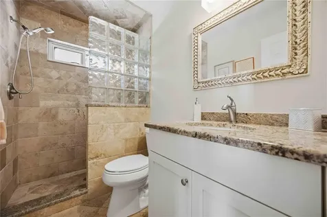 6005 Midnight Pass Road Sarasota FL 34242